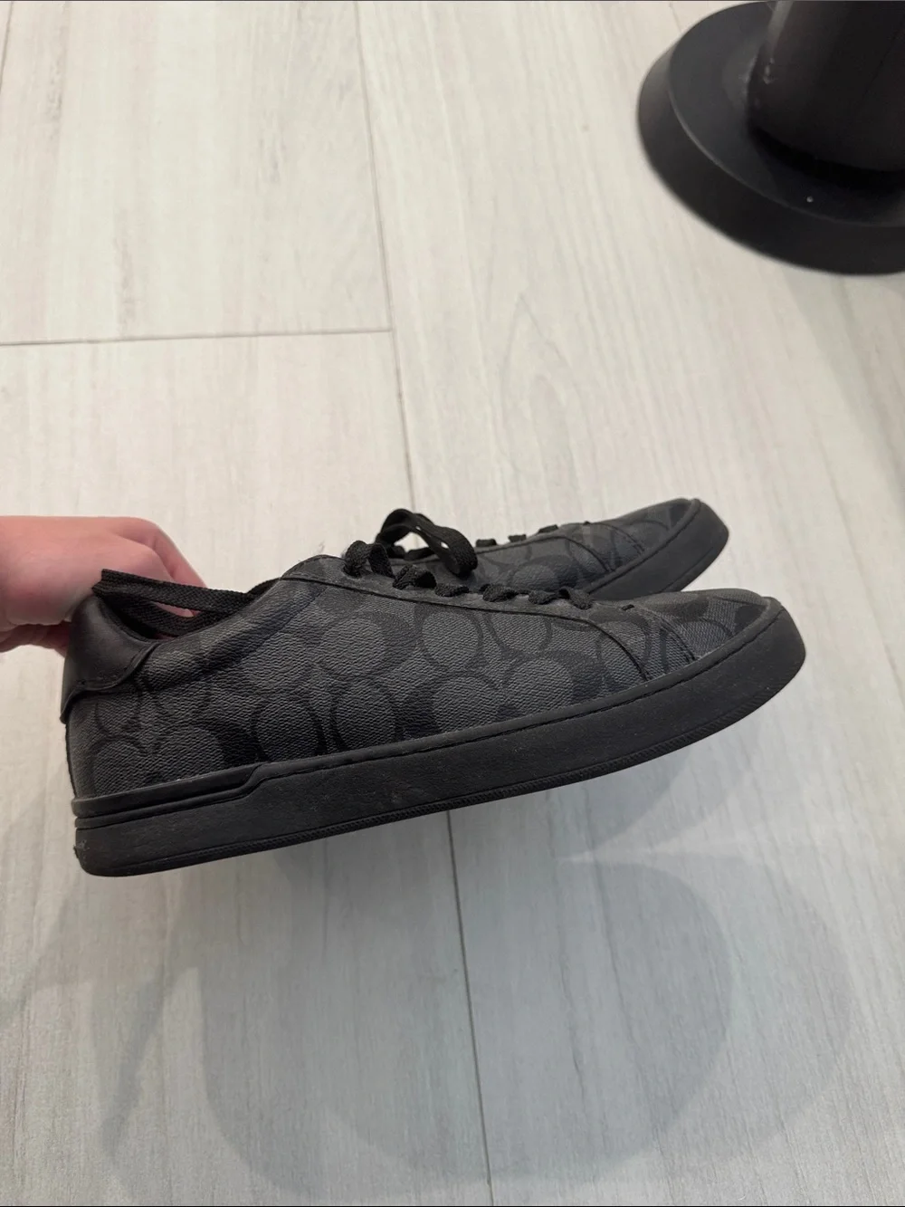 Coach Men's Black Signature Logo Low-Top Sneakers